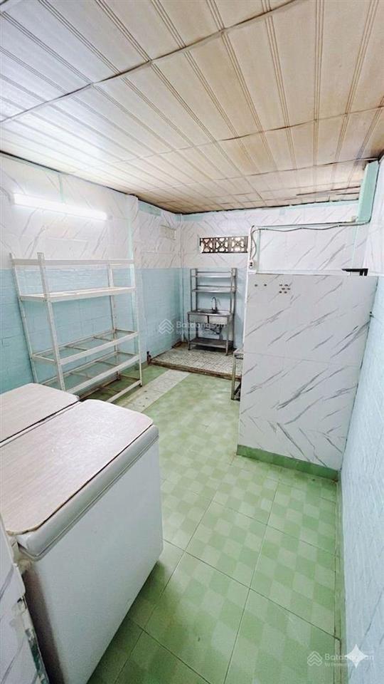 Bình tây q6  nhà 2 tầng 49m2 , nở hậu (3m5 x 15m)  3pn  nhà 1sẹc sát mặt tiền  giá 4.5 tỷ