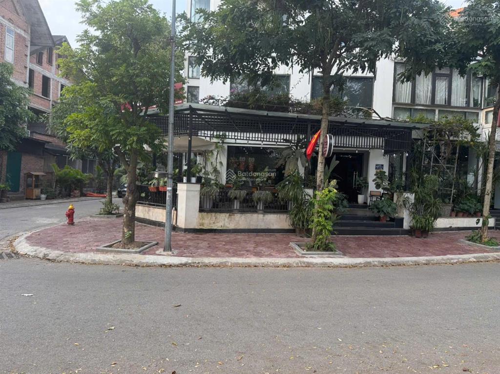 Chính chủ cho thuê nhà 17 no5 hoàng thế thiện
mặt hồ công viên sài đồng căn góc, 2 mặt tiền 36m