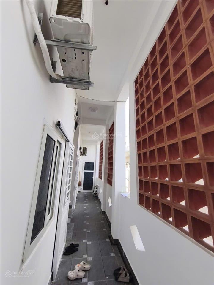 Bán toà căn hộ góc mới xây ngay trung tâm cẩm lệ, dòng tiền tốt, 9pn