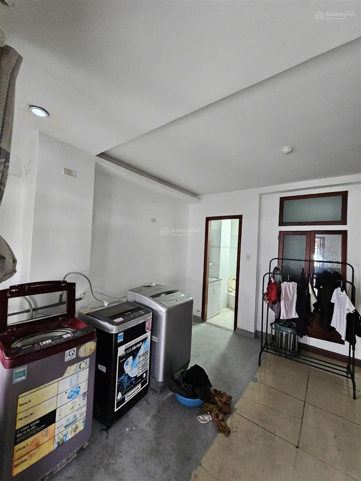 Tòa căn hộ 6 tầng full dòng tiền, gần biển. đường 30m. hồ xuân hương