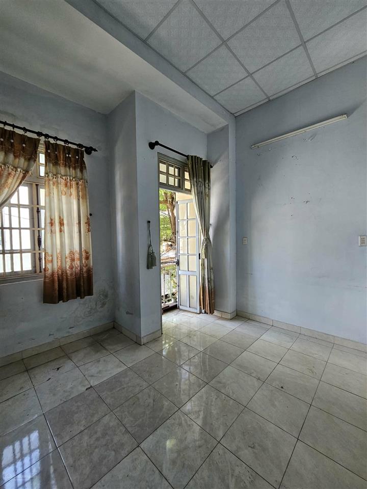 Gấp bán nhà 2 tầng trung tâm hòa cường vị trí đẹp, giá tham khảo tốt trong khu vực