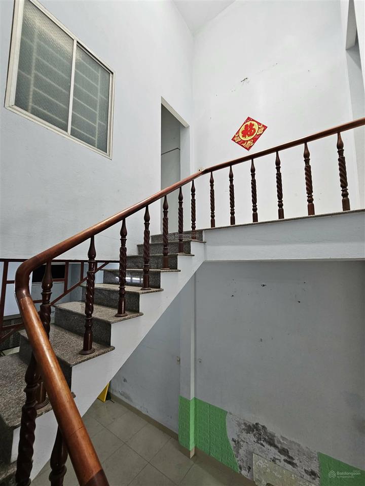 Gấp bán nhà 2 tầng trung tâm hòa cường vị trí đẹp, giá tham khảo tốt trong khu vực