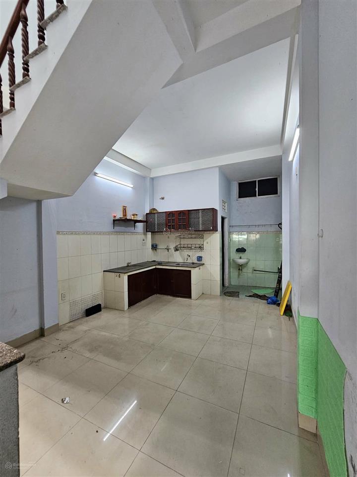 Gấp bán nhà 2 tầng trung tâm hòa cường vị trí đẹp, giá tham khảo tốt trong khu vực