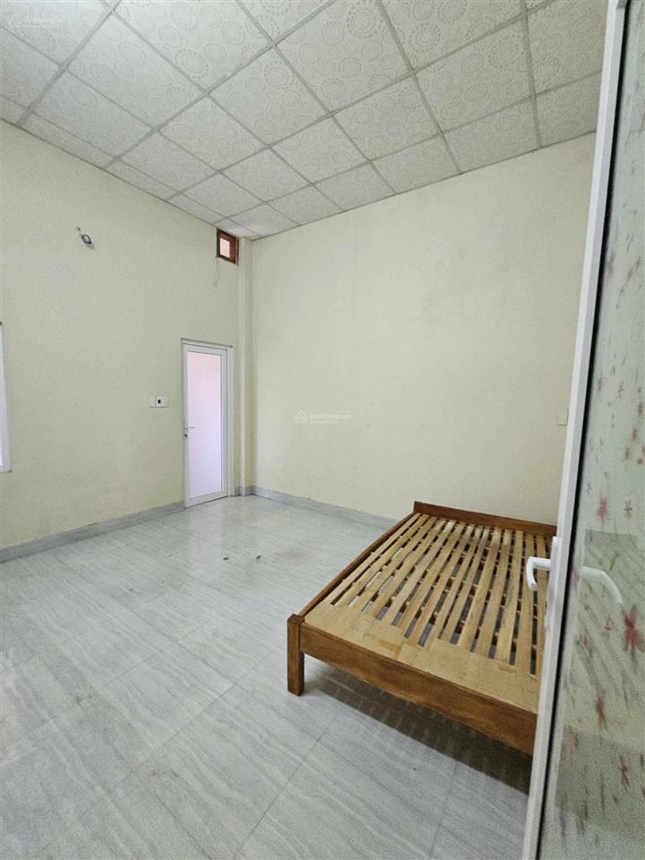 Siêu phẩm nhà 2 tầng đường 7m5 kiều sơn đen, hòa xuân