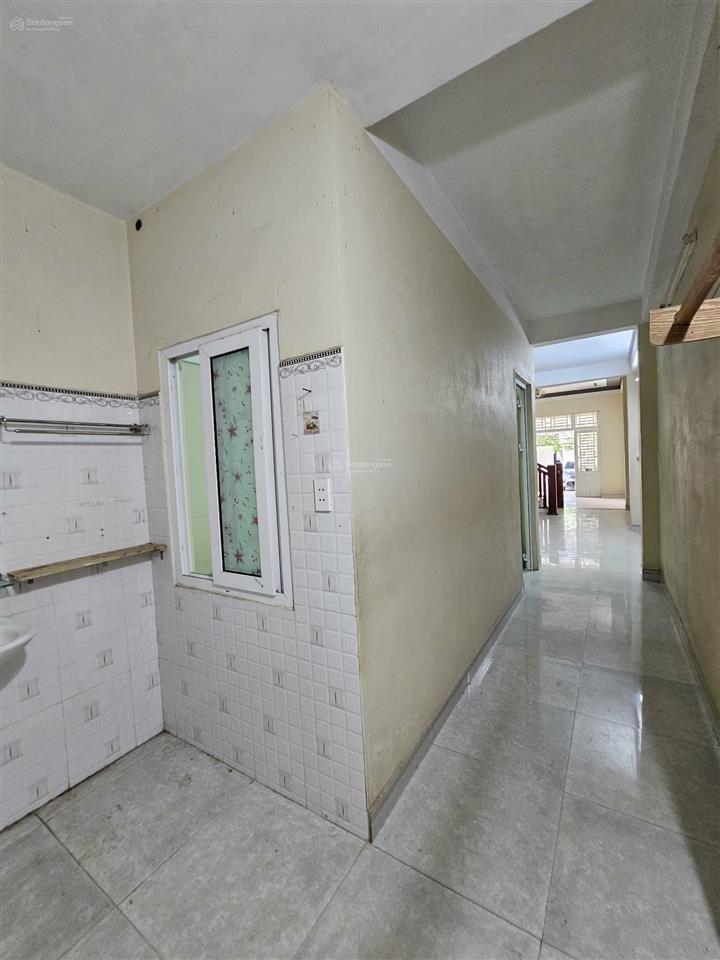 Siêu phẩm nhà 2 tầng đường 7m5 kiều sơn đen, hòa xuân