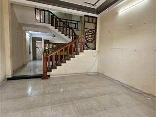 Siêu phẩm nhà 2 tầng đường 7m5 kiều sơn đen, hòa xuân