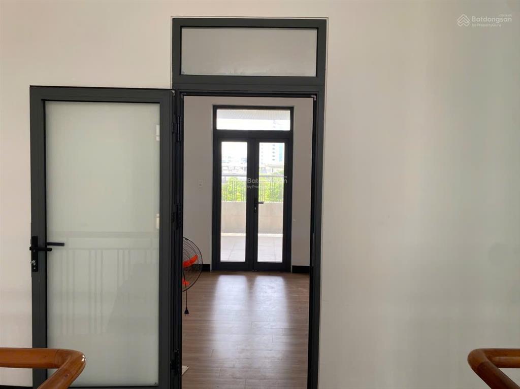 Siêu phẩm 4 tầng thang máy mặt tiền xuân thủy  kinh doanh đỉnh