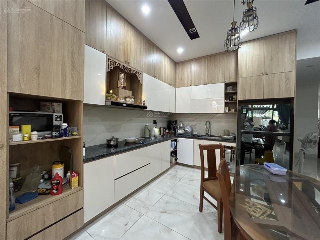 Gấp bán biệt thự tân cổ điển 3 mặt thoáng mặt tiền nguyễn công hãng, thanh khê