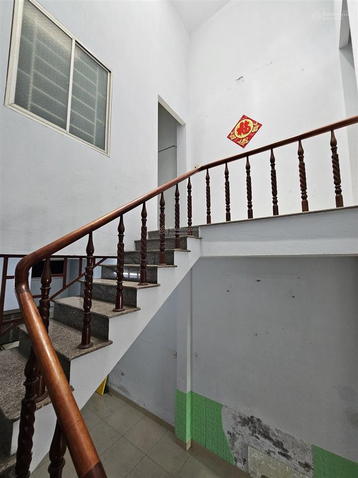 Gấp bán nhà 2 tầng trung tâm hòa cường 54m giá 6,1 tỷ