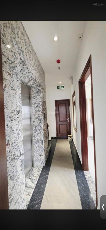 Toà ccmn dòng tiền  3 ô tô để trong nhà  10m ra phố  kinh doanh  ngõ thông