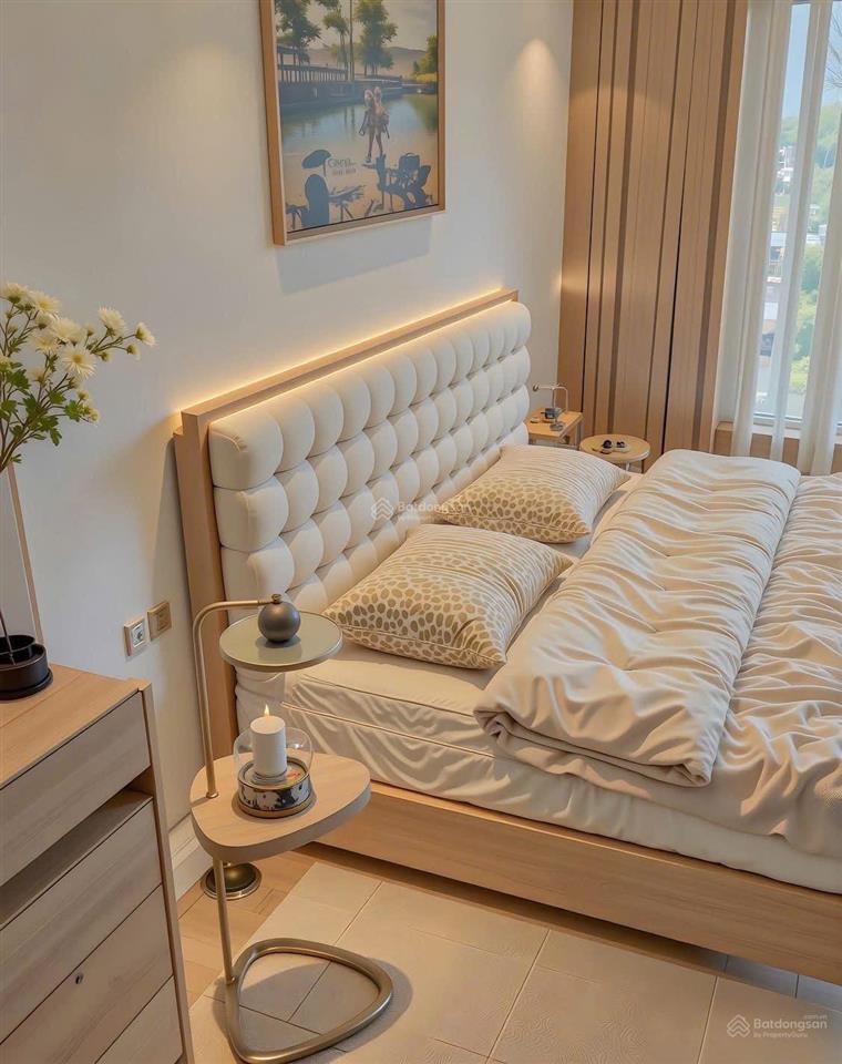 Bán gấp lô đất đẹp giá tốt, sổ đỏ chính chủ, vị trí đẹp  ngay!