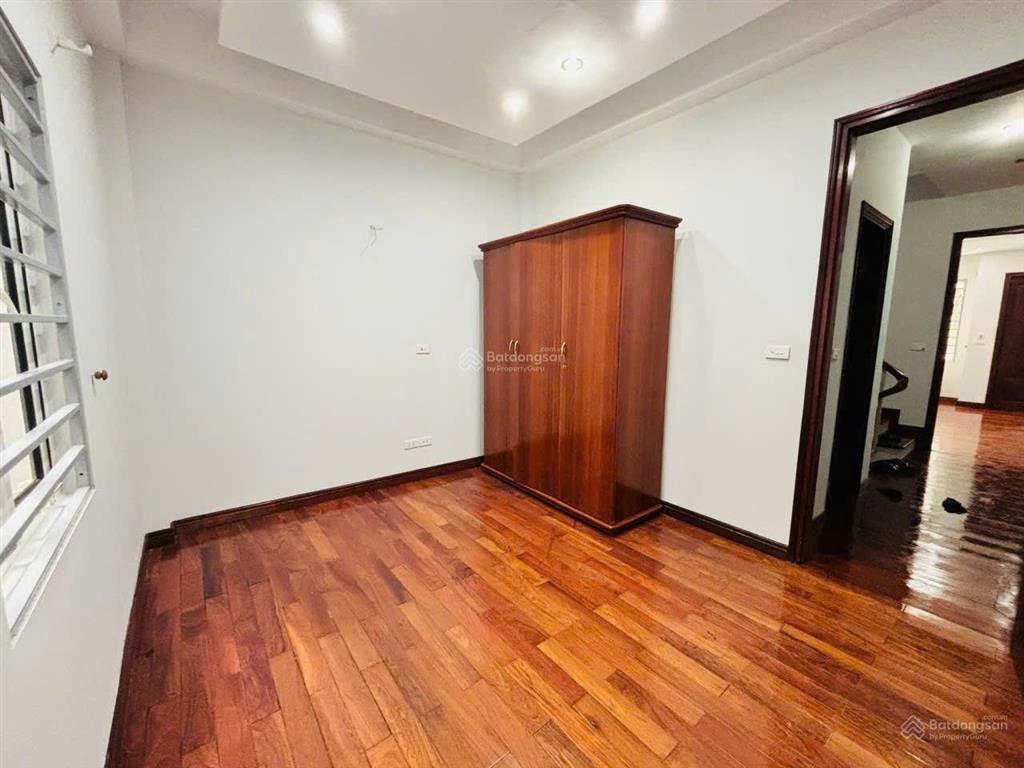 Trung tâm cầu giấy trước nhà thoáng sáng ở hay cho thuê đều tuyệt vời