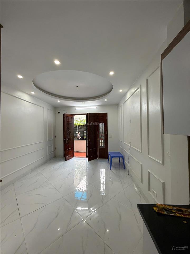 Bán nhà đẹp an dương vương ngõ thoáng full công năng