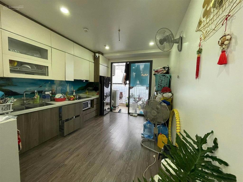 Bán căn hộ tòa nhà helios tower 75 tam trinh, 72m2, 2pn, 2wc, full nt, tầng trung giá 7,5 tỷ (tl)