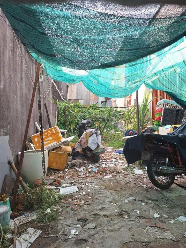 Đất đẹp vuông vức  110m²  ngang 5m  khu hiện hữu  xây cao tầng  đường xe hơi sát mặt tiền htp