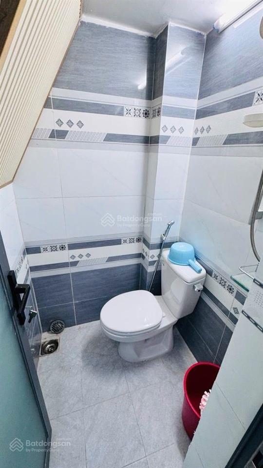 Bán nhà khu an ninh sạch sẽ vô ở ngay và luôn