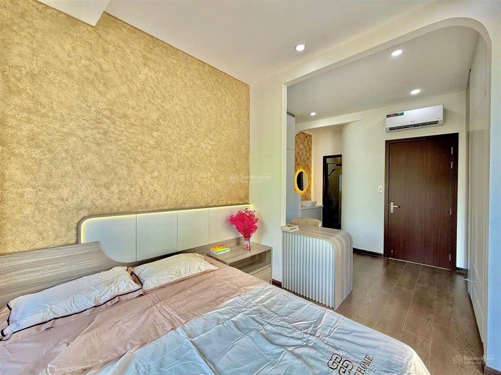 Bán nhà lê quang định. quận bình thạnh. tặng nội thất