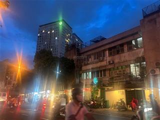Bán nhà đường lê văn sỹ. quận 3
