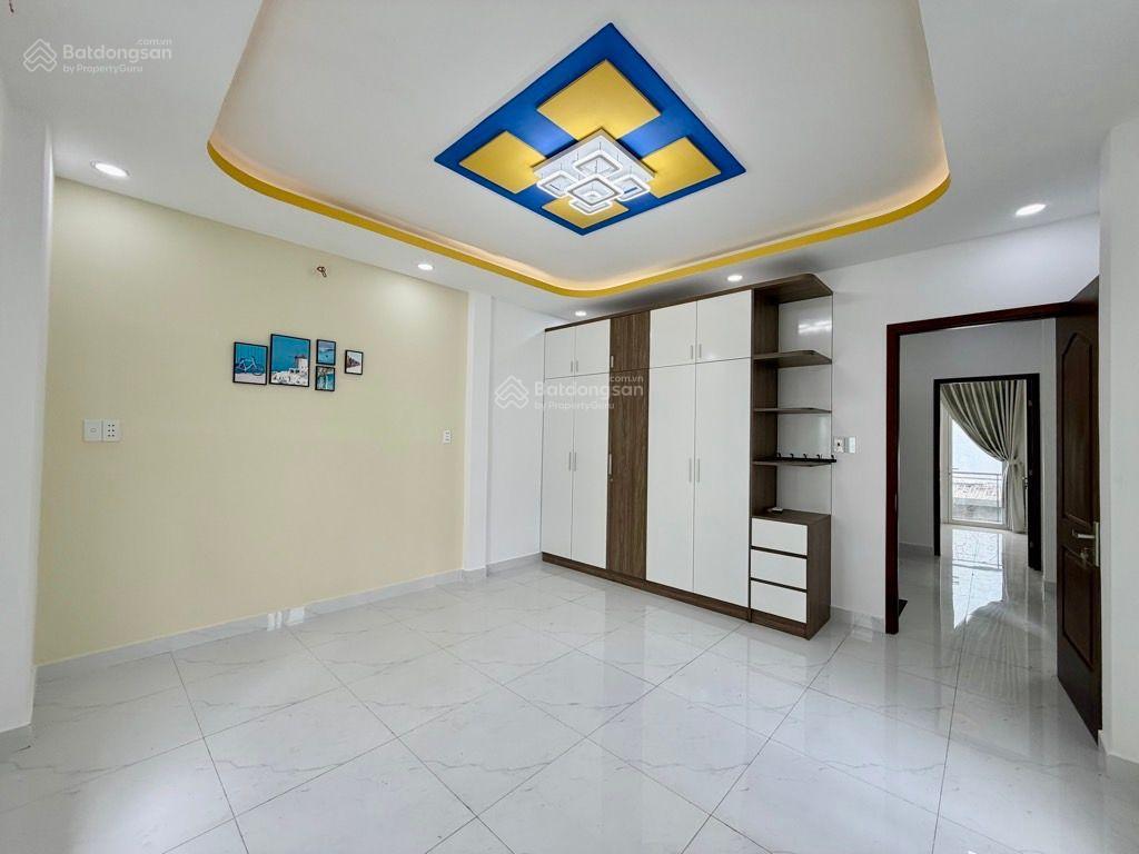 Bán nhà đường xô viết nghệ tĩnh gần bến xe miền đông.