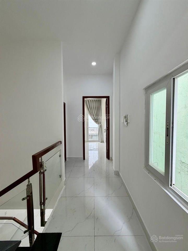 Bán nhà đường xô viết nghệ tĩnh gần bến xe miền đông.