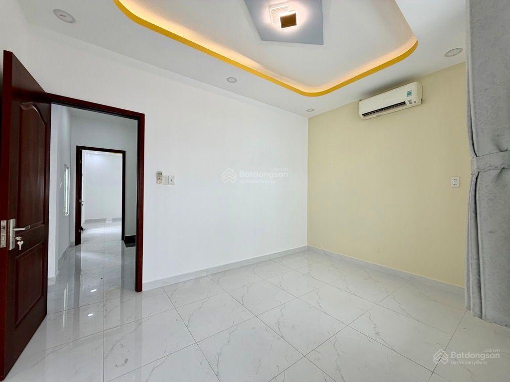 Bán nhà đường xô viết nghệ tĩnh gần bến xe miền đông.