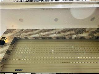 Nhà hoàng hoa thám tây hồ dt 40 m2 lô  mt 4m 6 tầng thang máy giá 12.3 tỷ nhà mới ô tô kinh doanh