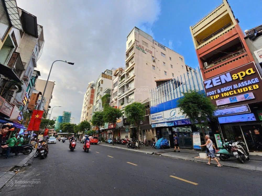 Siêu phẩm mặt tiền 242 đề thám  trái tim khu phố tây quận 1