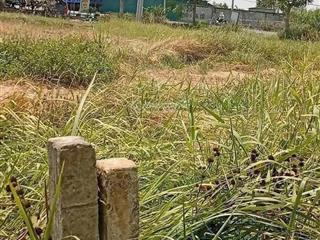 Đất ngộp giá sốc  chỉ 530 triệu có ngay 107m2 thổ cư tân lân, cần đước