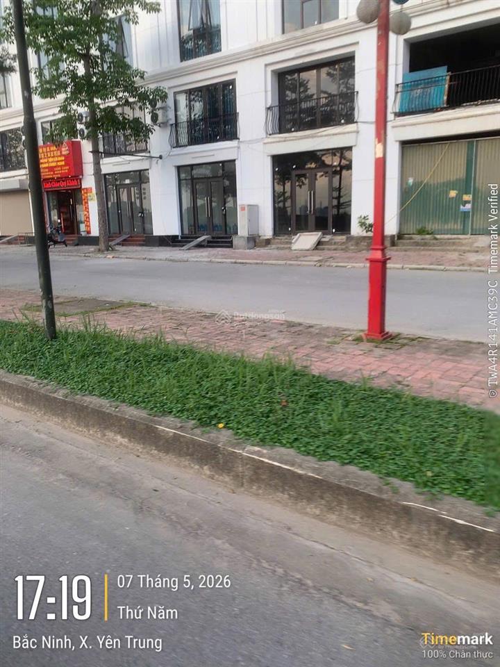 Cần bán một căn shophouse dãy otm5 đẹp tại cát tường smart city 7,25 tỷ, 80m2, xd 7 tâng view đẹp