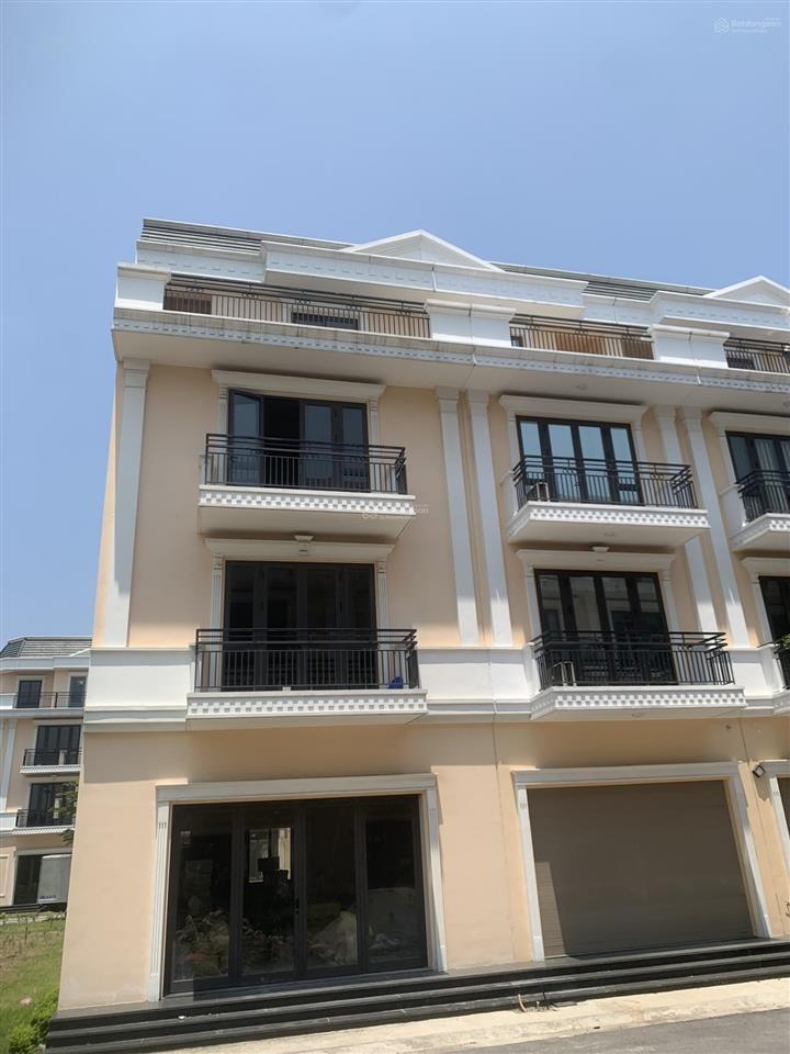 Sophouse đẹp, giá rẻ nhất khu vực.tặng 2 chỉ vàng khi đặt cọc thành công ngày mở bán 17/5/2026