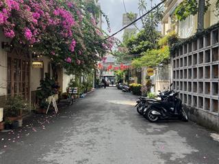 Hxh lê văn sỹ, 9,9 tỷ, 110m2, mặt tiền 3.2m. vị trí thông ra trường sa 30m