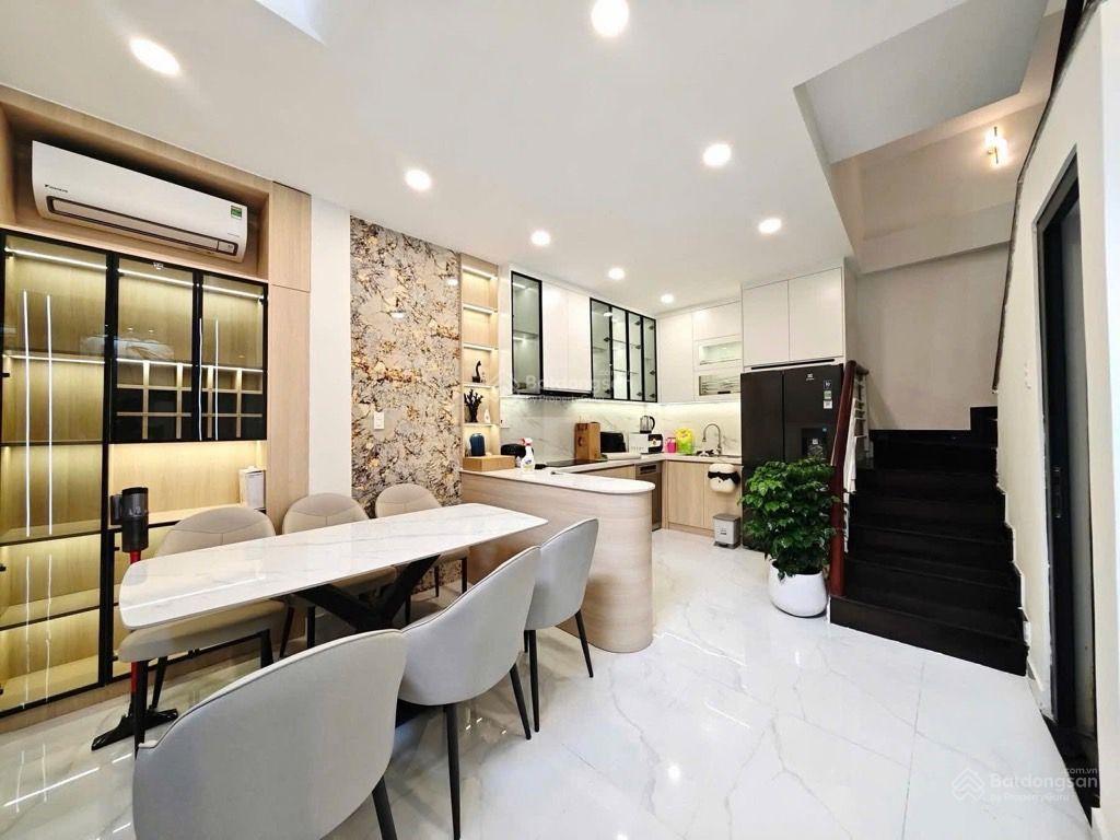 Nhà riêng tại nguyễn đình chiểu, quận 3, 8,6 tỷ, 42m2. chủ thiện chí bán