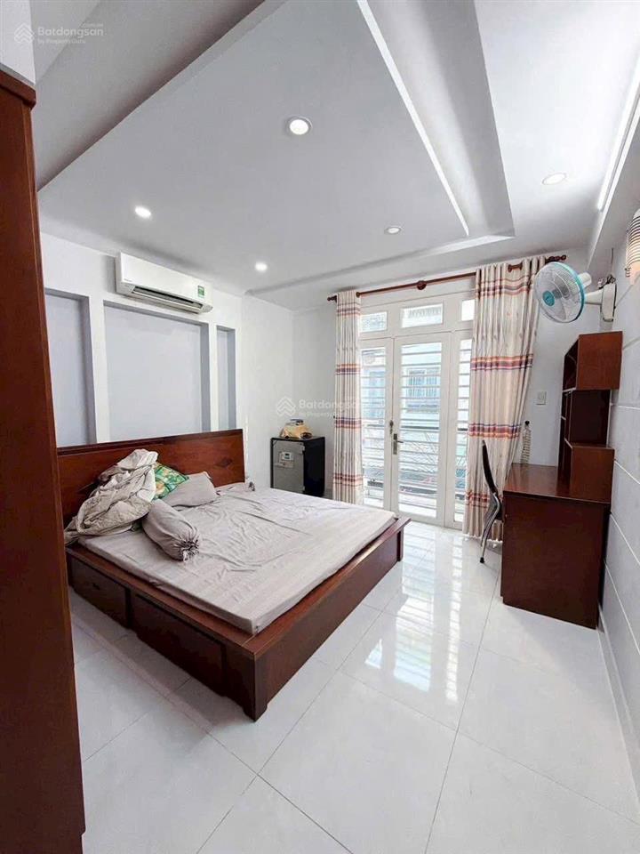 Gấp bán! hẻm hoàng dư khương, khu vực an ninh dân trí cao. sát ngay quân đội. khu vực vip