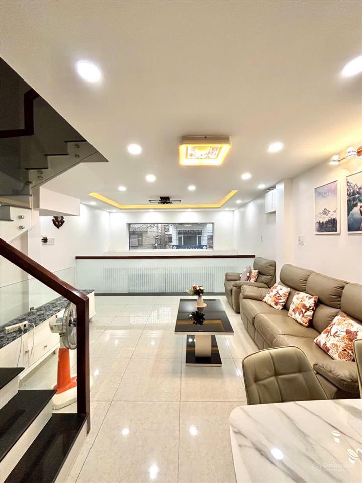 Hot!hot! hxh 6m thích quảng đức, dt 4x15. giá 9,xty