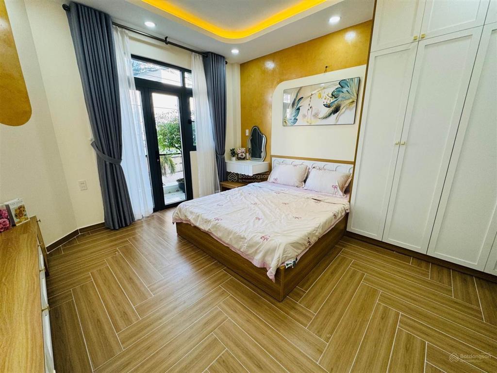 Bán nr 4pn, 5wc tại đoàn thị điểm, 8,8 tỷ, 43m2