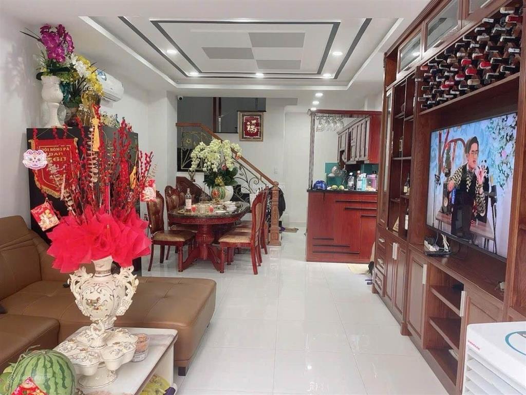 Bán nr tại nguyễn thượng hiền, 9,1 tỷ, 42m2, 4pn, 5wc, 5t