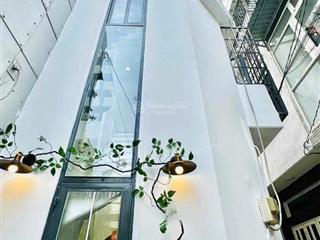 Nhà mới shr, 3 tầng, lô góc 2pn giá 2,86 tỷ