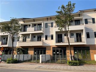 Sổ hồng trao tay có ngay nhà đẹp. shophouse centa riverside vsip từ sơn