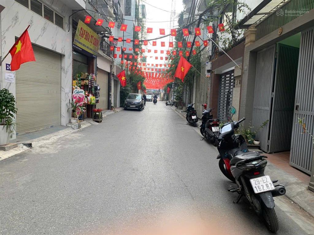 Chính chủ bán mảnh đất siêu đẹp ngõ oto vào nhà dt70m,đường nhưa,cách oto tranh 30m,giá 4,7ty.