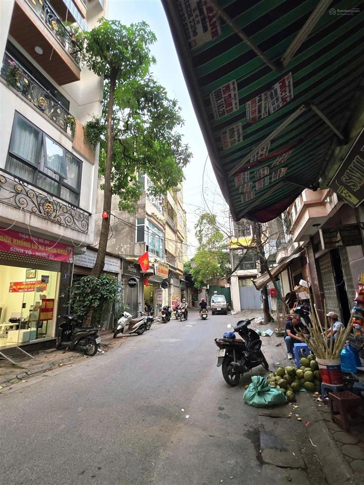 Chính chủ cần bán nhà phố minh khai 50m2  ô tô tránh  6.5 tầng thang máy, sẵn sổ