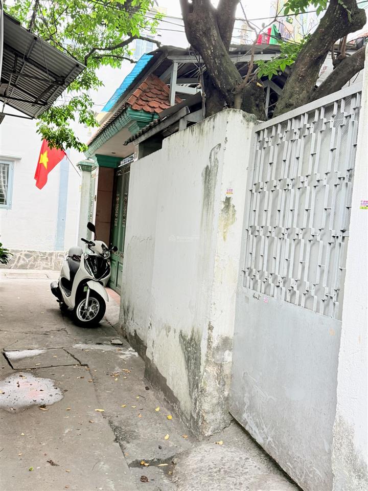 Giá 9,8 tỷ thương lượng 142m2  nguyễn thái sơn  gò vấp ngay trường đại học công nghiệp