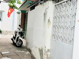 Giá 10.3 tỷ thương lượng 142m2  nguyễn thái sơn  gò vấp ngay trường đại học công nghiệp