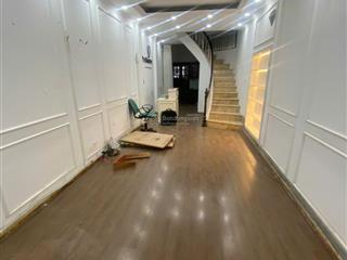 Chính chủ cần cho thuê gấp nhà phân lô trần quang diệu, dt 45m2 x 4 tầng, ô tô tránh. gía 15tr/th