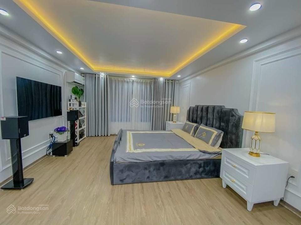 Chính chủ cần cho thuê gấp nhà mới xây thái hà  thái thịnh, dt 55m2 x 4 tầng, đủ đồ . gía 16tr/th