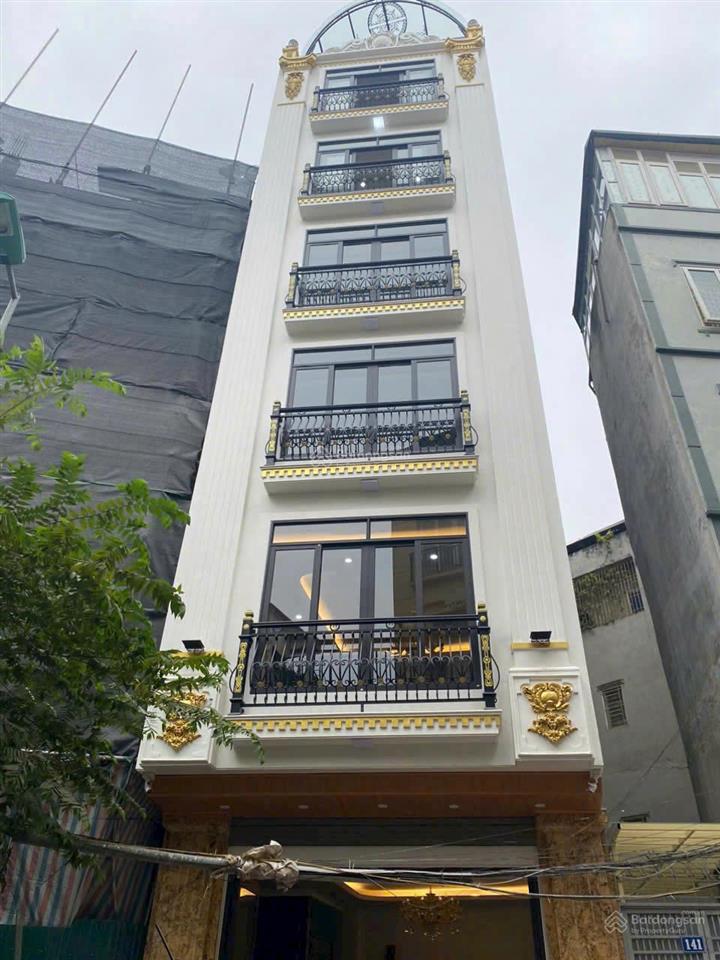 Chính chủ cần cho thuê gấp nhà phố đội cấn, dt 55m2 x 5 tầng, thông sàn, thang máy. gía 20tr/th