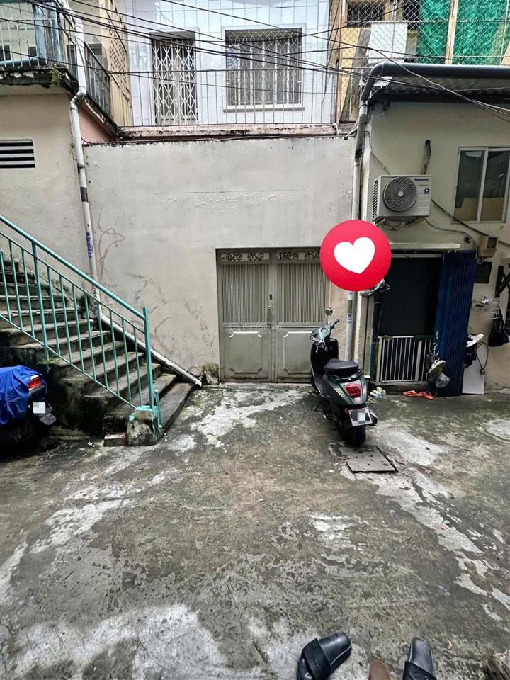 Nhà chủ cần bán. đường nguyễn trãi, p.14 cũ ( p.chợ lớn ) , q.5 cũ ( tp.hcm ).đầu tư kd lợi nhuận