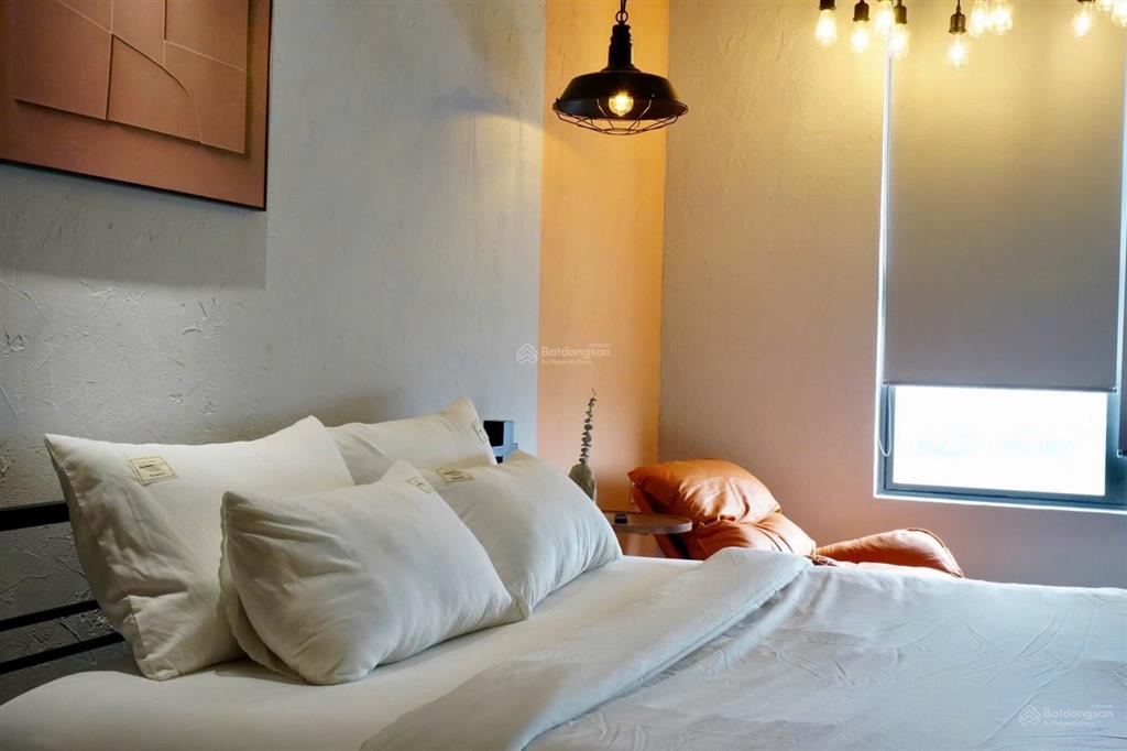 Bán gấp căn hộ sunrise city view 76m2 giá 5ty9 có nội thất đẹp,  0937 781 ***