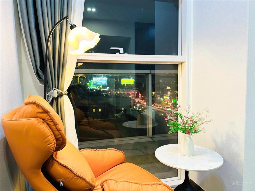 Căn hộ sunrise city north 35m2 sổ hồng đầy đủ, nội thất mới 100% giá 3ty290  0937 781 *** gặp tài