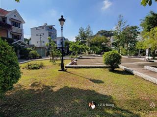 Ngay gametro bình thái! kdc cao cấp himlam. dt 101m2(5x20) vuông vức, đối diện công viên rất đẹp