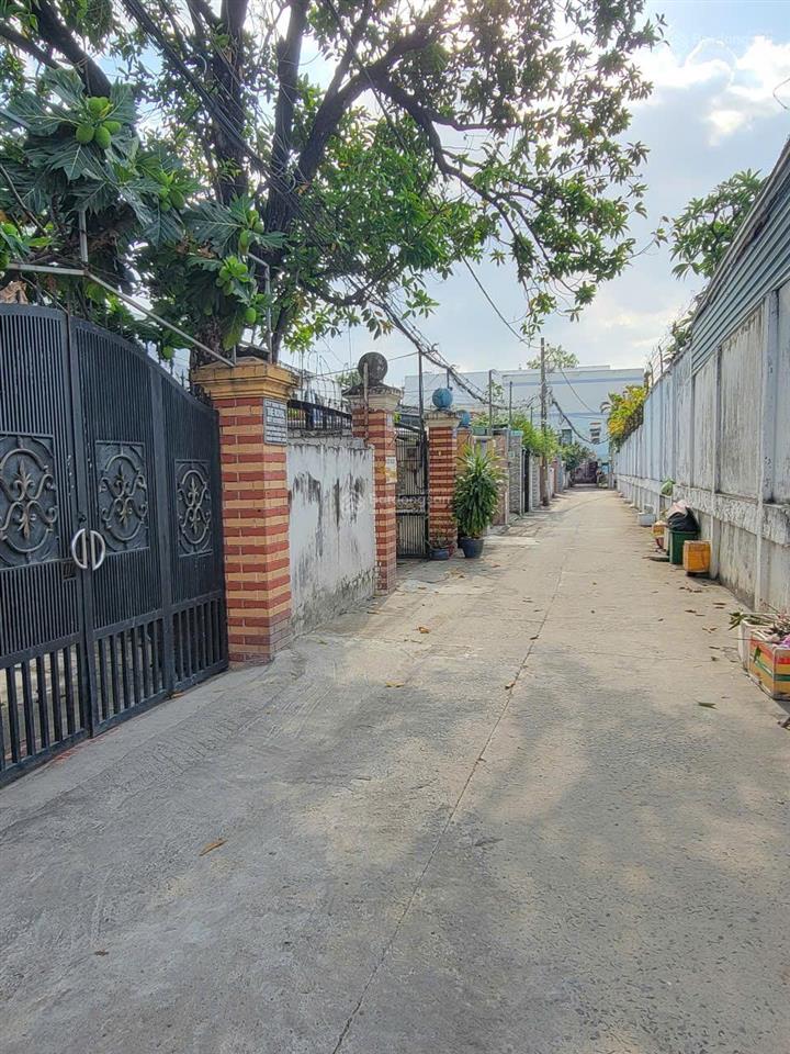 Nhà trường thọ dt 72,2m2 giá đầu tư chỉ 5,8 tỷ ngay vành đai 2. sổ riêng, vuông vức, full thổ cư